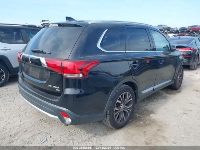 JA4AD3A33HZ012535 Mitsubishi Outlander Sel