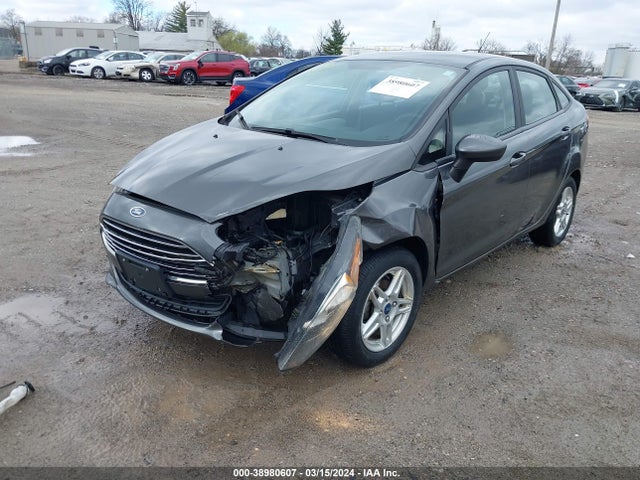 Ford FIESTA SE 2019 3FADP4BJXKM146843 Image 2
