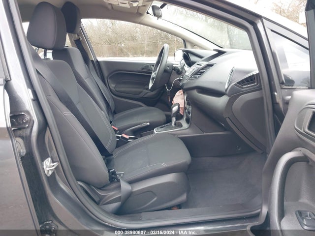 Ford FIESTA SE 2019 3FADP4BJXKM146843 Image 5