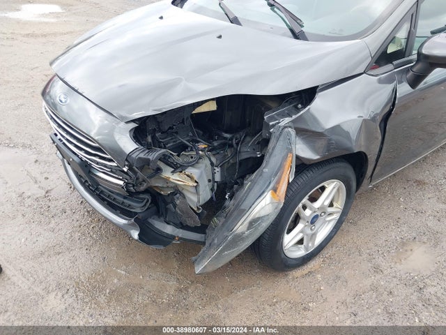 Ford FIESTA SE 2019 3FADP4BJXKM146843 Image 6