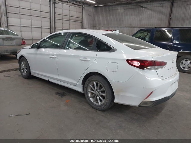 Hyundai SONATA SE 2019 5NPE24AFXKH801129 Image 3