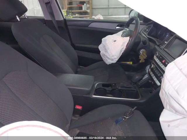 Hyundai SONATA SE 2019 5NPE24AFXKH801129 Image 5