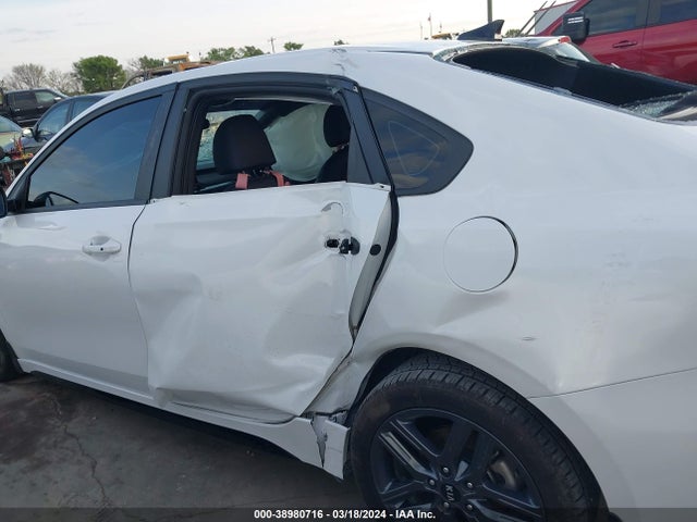 KIA Forte Gt-line 2021 3KPF34ADXME418900 Image 17