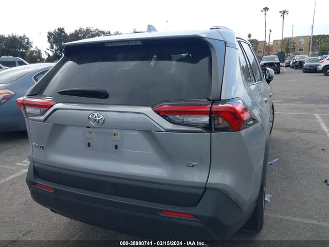 Toyota RAV4 LE 2021 JTMK1RFV9MD069698 Image 16