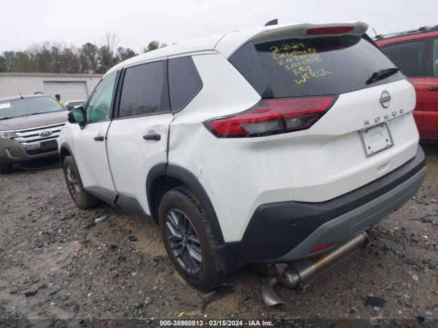 5N1BT3AA4PC880388 Nissan Rogue S Fwd