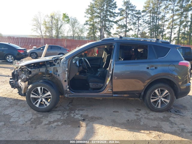 Toyota Rav4 Xle 2018 JTMWFREV4JJ186123 Image 15