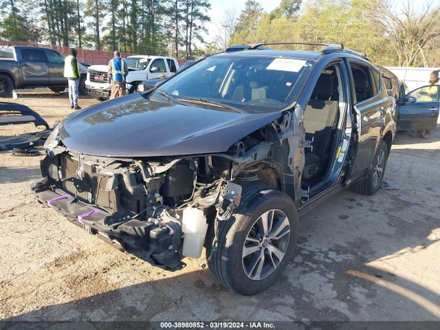 Toyota Rav4 Xle 2018 JTMWFREV4JJ186123 Image 6