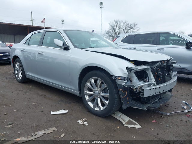 Chrysler 300 Touring L Awd 2019 2C3CCARG0KH667700 Image 1