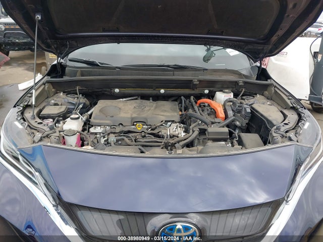 Toyota Venza Limited 2022 JTEAAAAH0NJ090601 Image 10