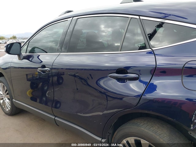 Toyota Venza Limited 2022 JTEAAAAH0NJ090601 Image 15