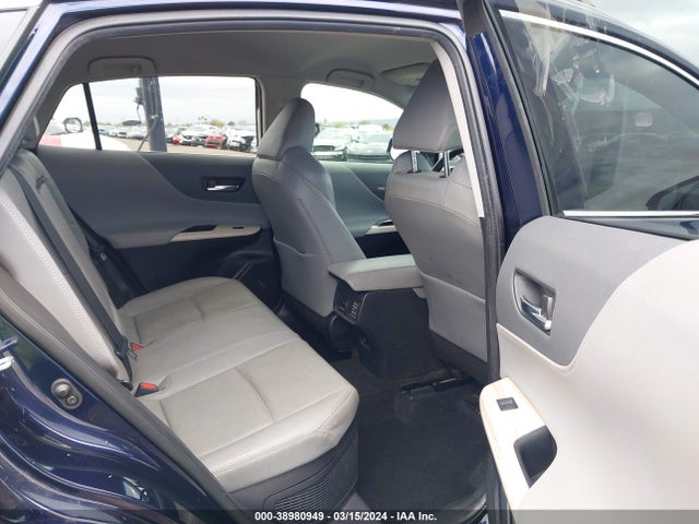 Toyota Venza Limited 2022 JTEAAAAH0NJ090601 Image 8