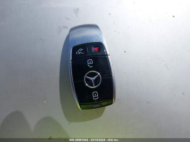 W1K1K6JB7LF134738 Mercedes-Benz E 450 4matic