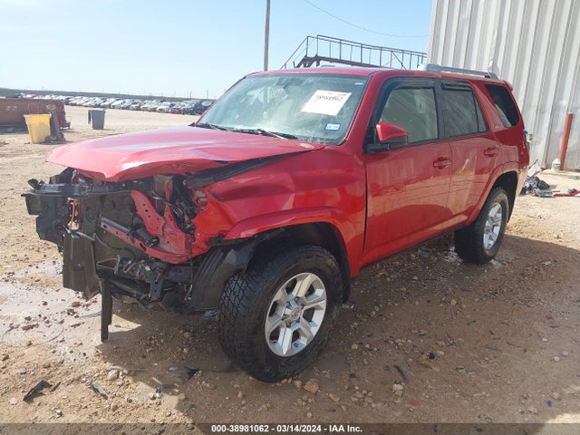 Toyota 4RUNNER SR5 2014 JTEBU5JR2E5180420 Image 2