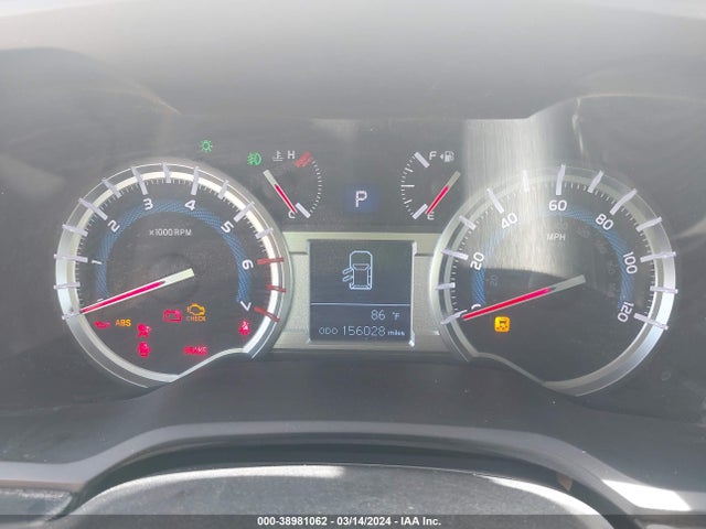 Toyota 4RUNNER SR5 2014 JTEBU5JR2E5180420 Image 7