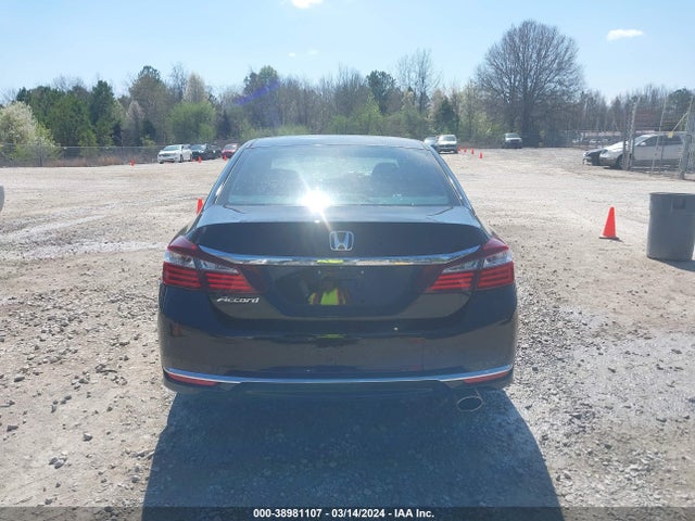 Honda ACCORD LX 2017 1HGCR2F35HA045748 Image 16
