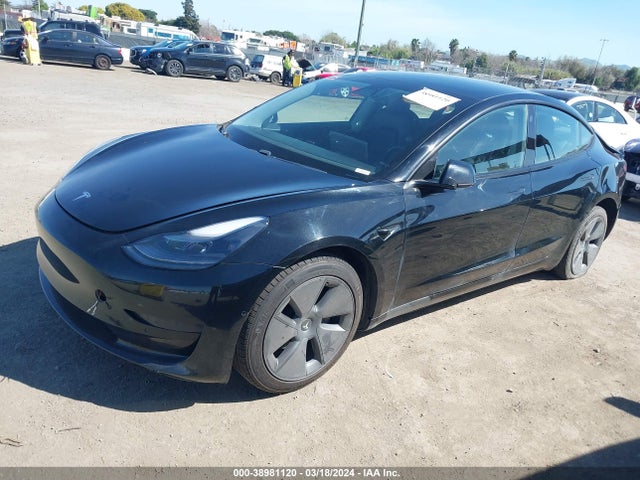 Tesla Model 3 Standard Range Plus Rear-wheel Drive 2021 5YJ3E1EA8MF878076 Image 2