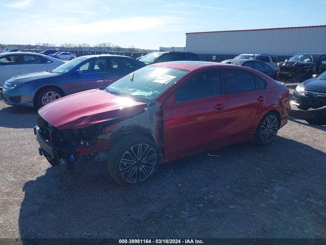 KIA FORTE GT 2022 3KPF44AC9NE461582 Image 2