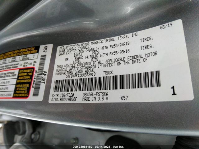 5TFDY5F15KX832919 Toyota Tundra Sr5 5.7l V8