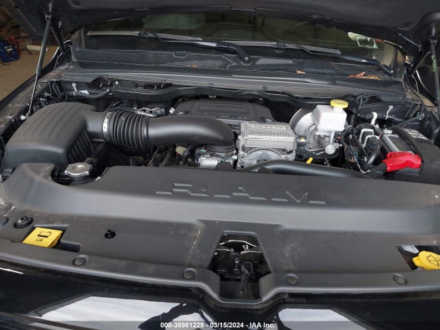 RAM 1500 Limited  4x4 5'7 Box 2023 1C6SRFHT5PN603241 Image 10