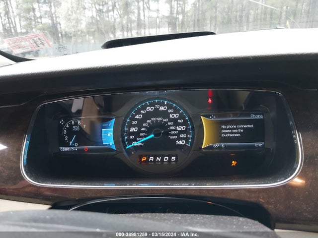 Ford Taurus Limited 2017 1FAHP2F86HG128663 Image 15