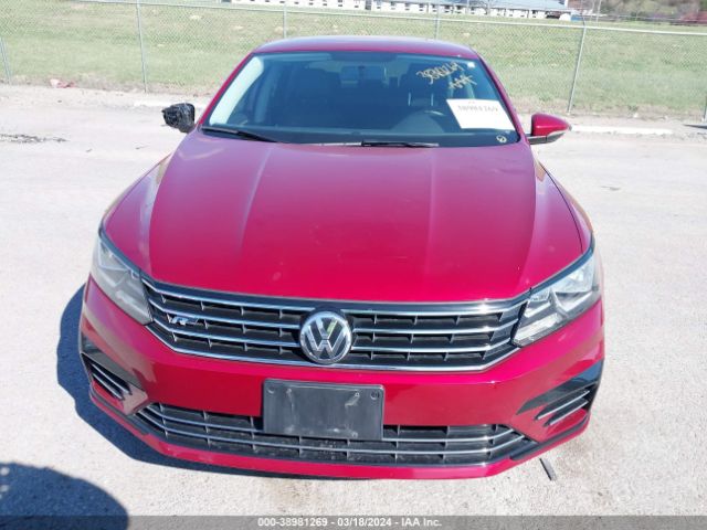 1VWAA7A38JC029150 Volkswagen Passat 2.0t R-line/2.0t S