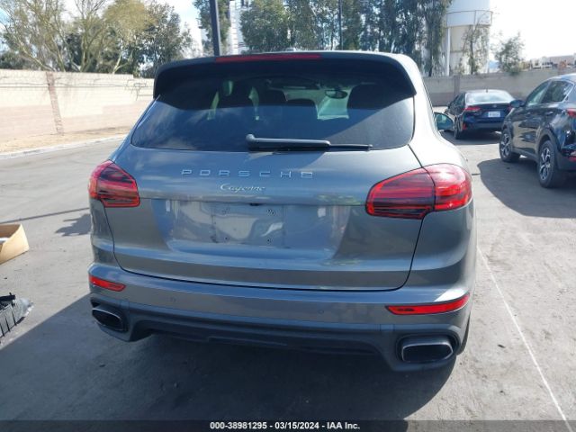 WP1AA2A26GKA38293 Porsche Cayenne