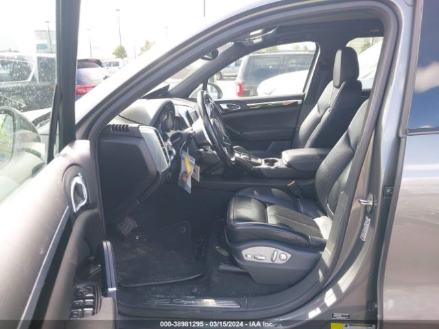 WP1AA2A26GKA38293 Porsche Cayenne