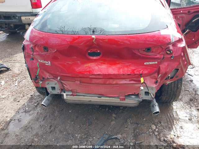 Mazda Mazda3 Preferred Package 2019 JM1BPBMM9K1125444 Image 6