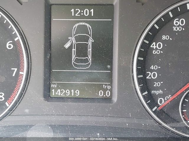 1VWBS7A35EC034832 Volkswagen Passat 1.8t Se