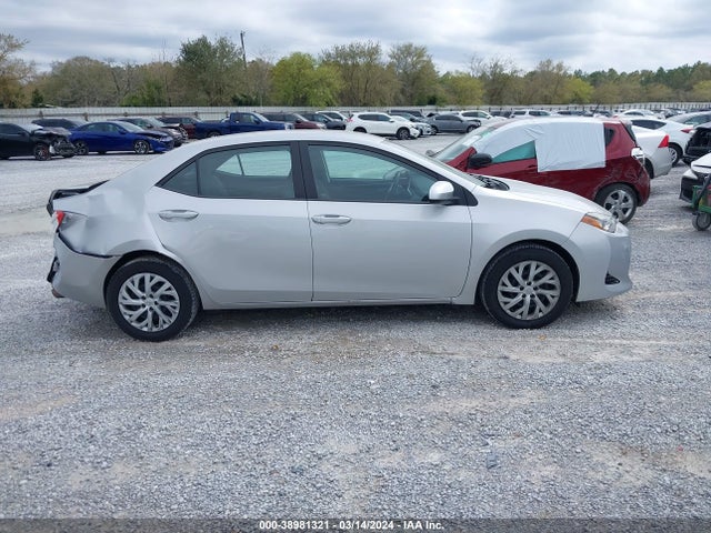 Toyota COROLLA LE 2017 5YFBURHE0HP646187 Image 13