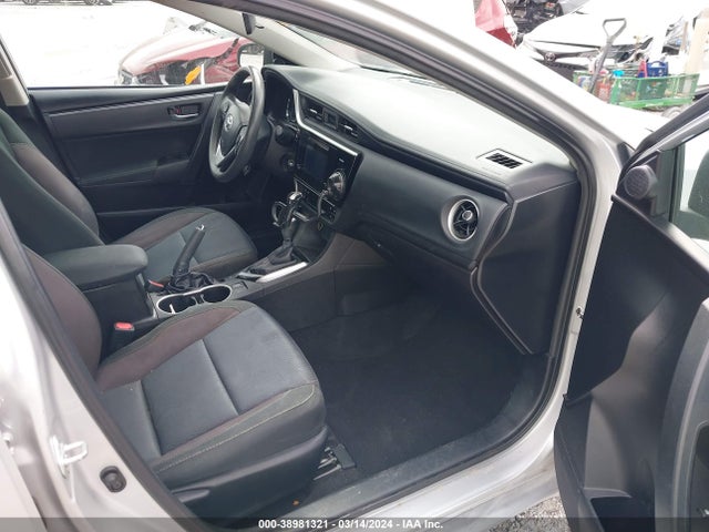 Toyota COROLLA LE 2017 5YFBURHE0HP646187 Image 5