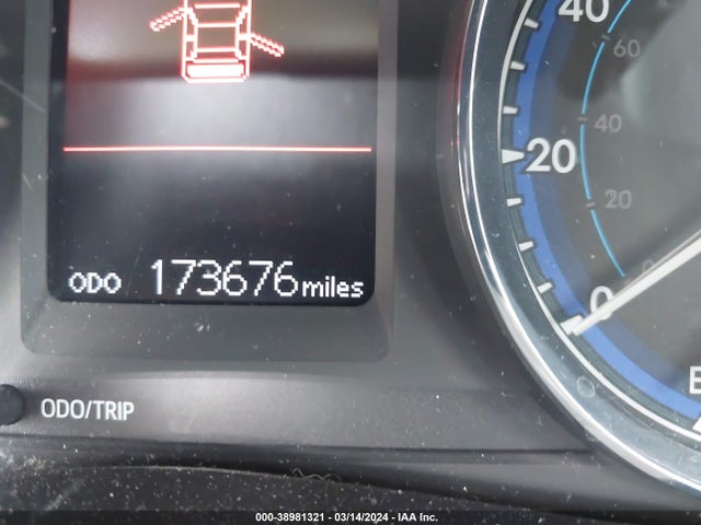 Toyota COROLLA LE 2017 5YFBURHE0HP646187 Image 7