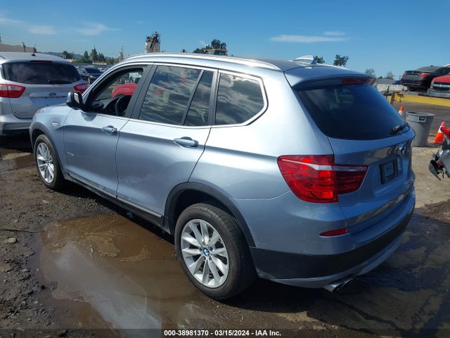 BMW X3 Xdrive28i 2014 5UXWX9C59E0D17673 Image 3