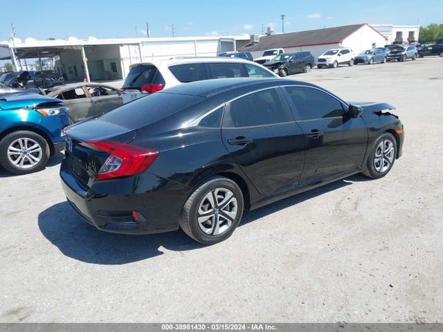 Honda Civic Lx 2018 2HGFC2F50JH554539 Image 4