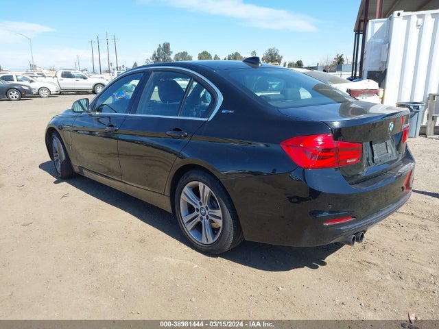 BMW 330e Iperformance 2017 WBA8E1C38HA158623 Image 3