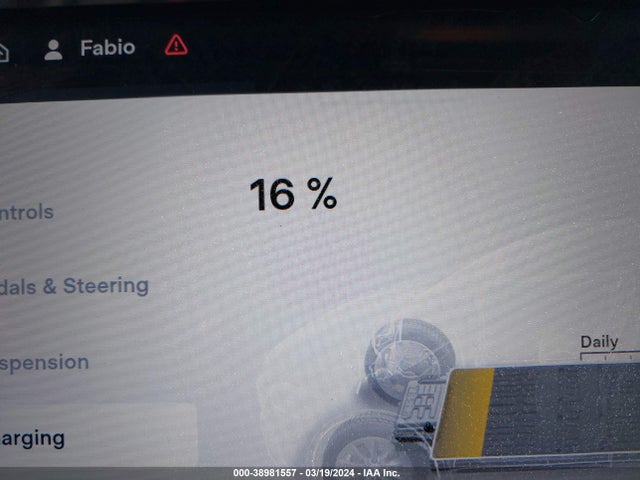 Tesla Model X 60d/70d/75d/90d 2016 5YJXCAE23GF002830 Image 18