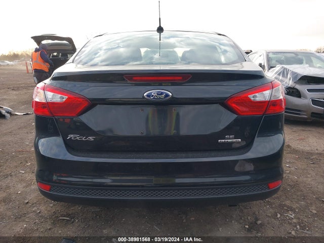 Ford FOCUS SE 2014 1FADP3F23EL194106 Image 17