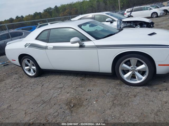 2C3CDZBT1FH711180 Dodge Challenger R/t Plus