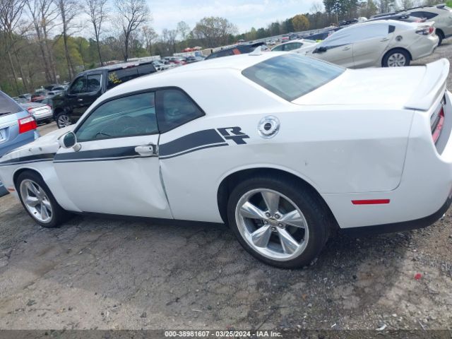 2C3CDZBT1FH711180 Dodge Challenger R/t Plus