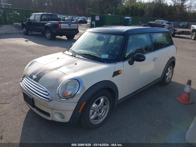 2009 MINI COOPER CLUBMAN WMWML33509TN68534 Photo 1