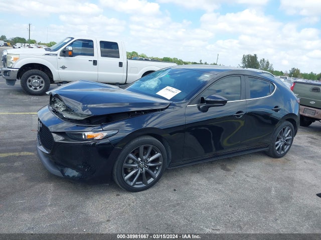 JM1BPAMM7K1140115 Mazda Mazda3 Preferred Package