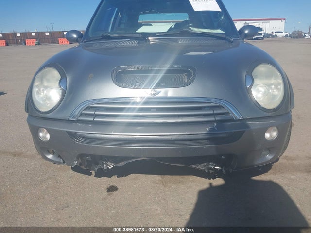 2004 MINI COOPER S WMWRE33444TD85091 Photo 5