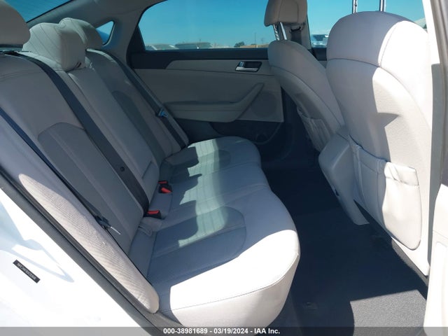 Hyundai SONATA SE 2016 5NPE24AF8GH282606 Image 8