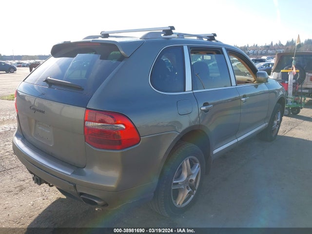 2008 PORSCHE CAYENNE WP1AA29P68LA07637 Photo 3