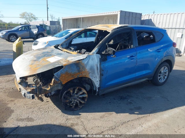 Hyundai TUCSON SE 2016 KM8J3CA47GU116051 Image 2