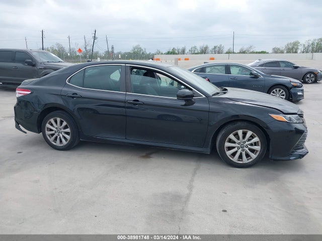 Toyota CAMRY LE 2019 4T1B11HK0KU834245 Image 13