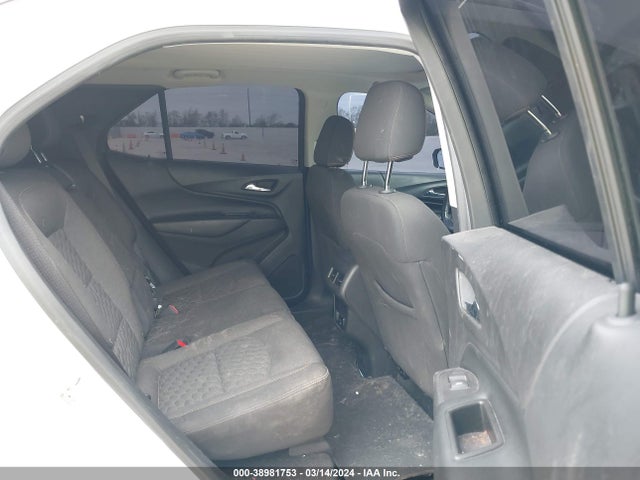 Chevrolet EQUINOX LT 2018 3GNAXJEV4JL300324 Image 8