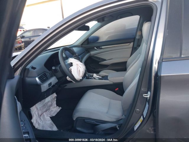 1HGCV1F17JA167537 Honda ACCORD LX