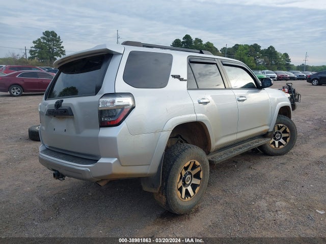 Toyota 4runner Trd Off Road 2020 JTEBU5JR7L5820103 Image 4