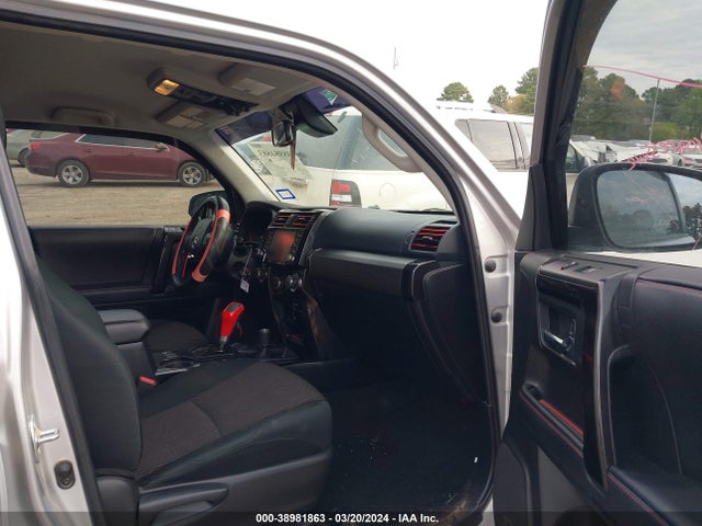 Toyota 4runner Trd Off Road 2020 JTEBU5JR7L5820103 Image 5